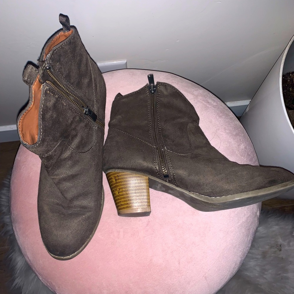 Brown Suede mid ankle booties by Gap